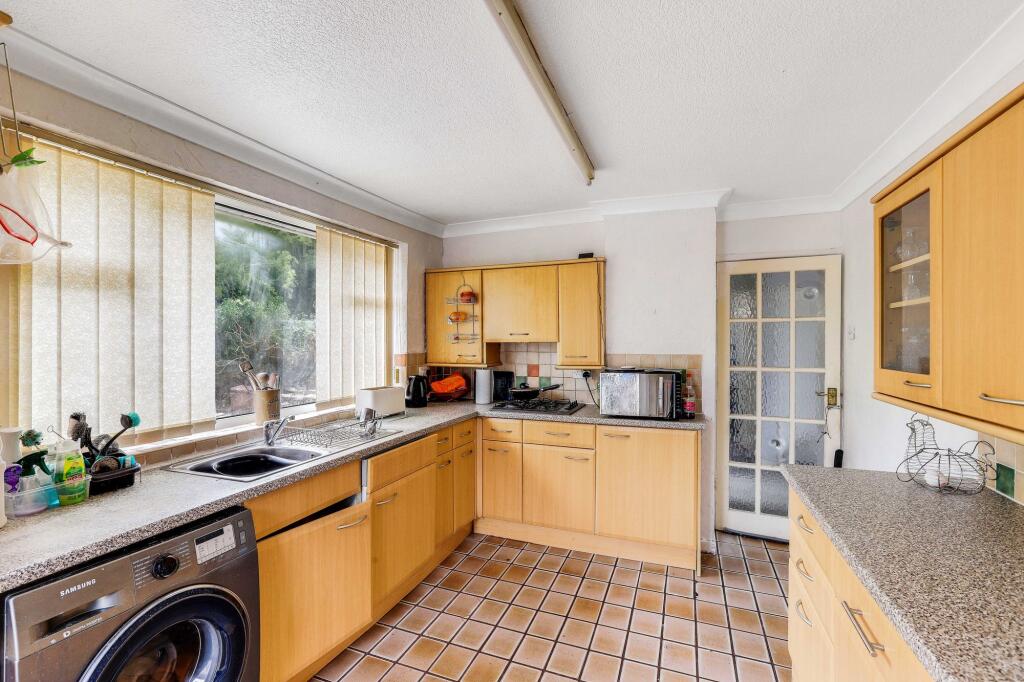 House in Ashfield, Hucknall - View 2