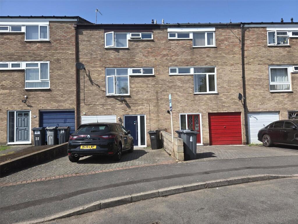 Main image of property: Middle Leasow, BIRMINGHAM, West Midlands, B32
