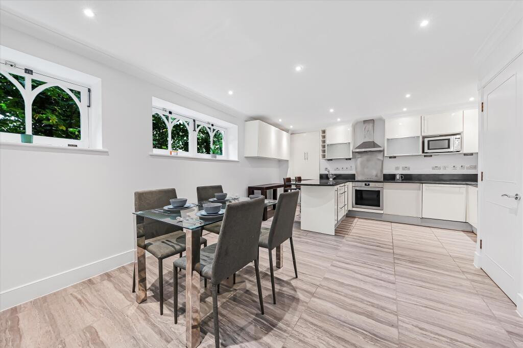 3 bedroom flat for rent