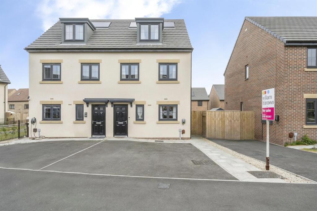 Main image of property: Bluebell Way, Thurnscoe, Rotherham