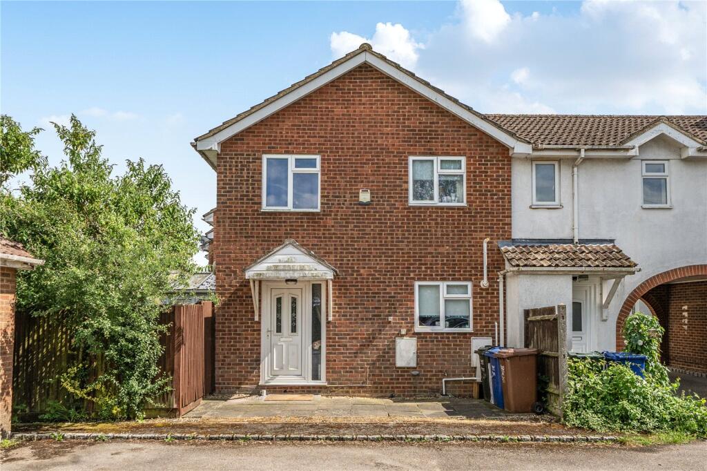 Main image of property: Kingfisher Way, Bicester
