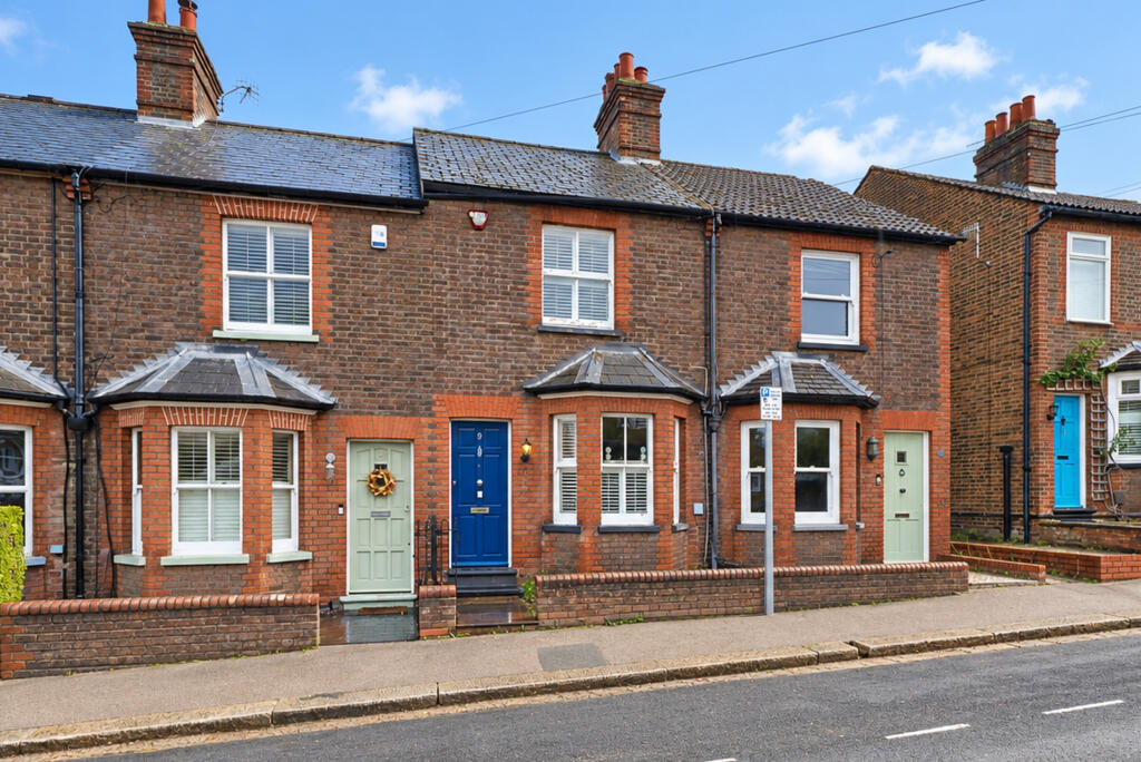 3-bed house on Orchard Street, Hemel Hempstead, Hertfordshire, £425,000