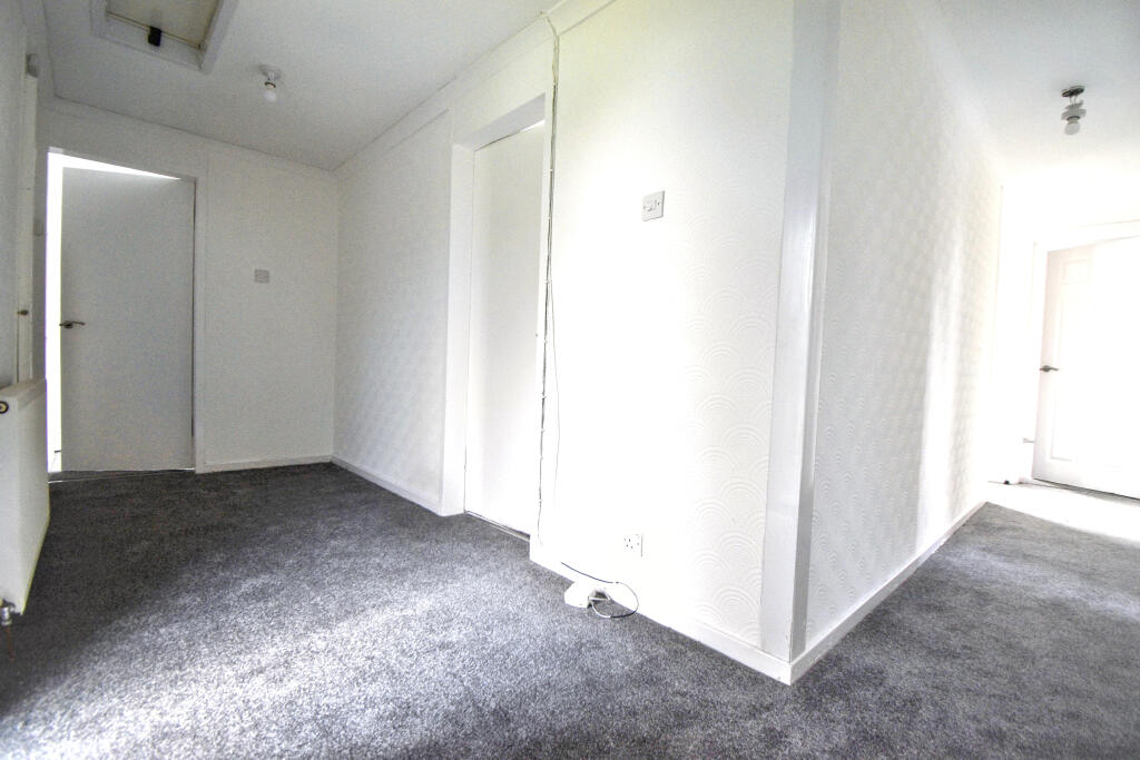 House in Kilmarnock, East Ayrshire - View 2