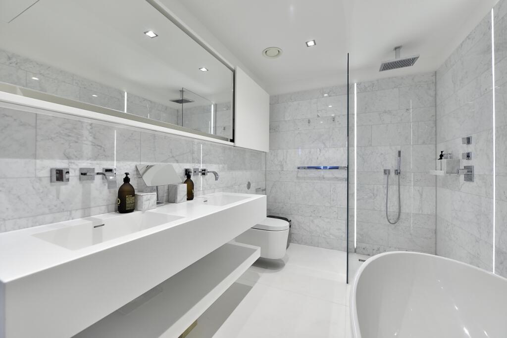 Apartment in London, City of Westminster - View 4