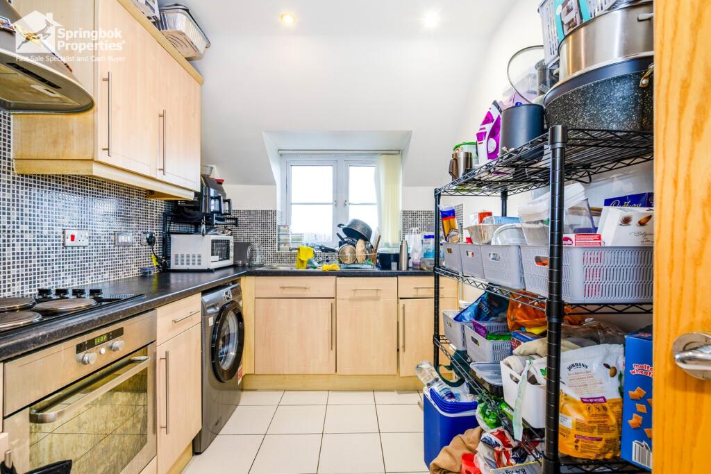 Apartment in Bolton, Westhoughton - View 5