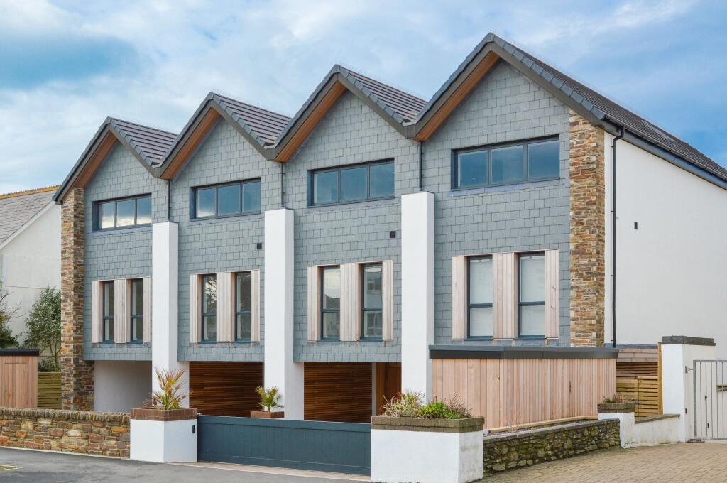 Main image of property: Pentire Avenue, Newquay, TR7
