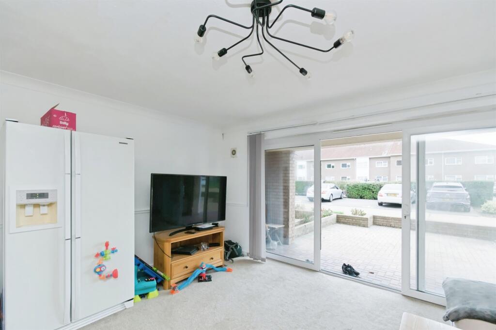 Apartment in Brighton - More