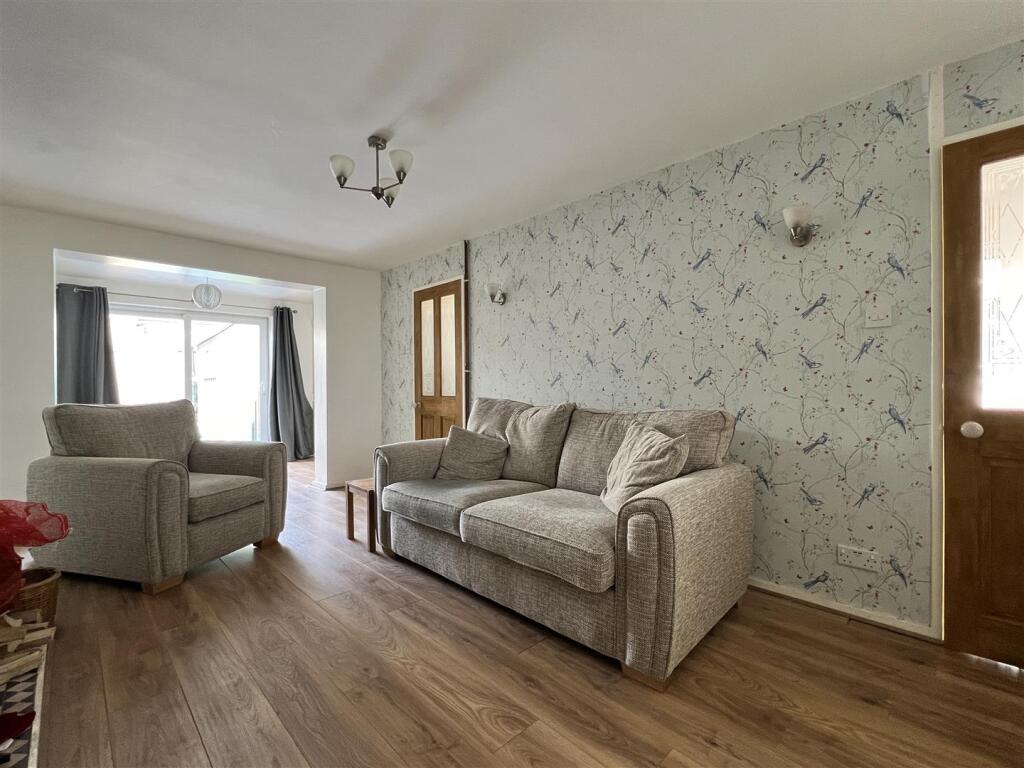 House in York - View 3