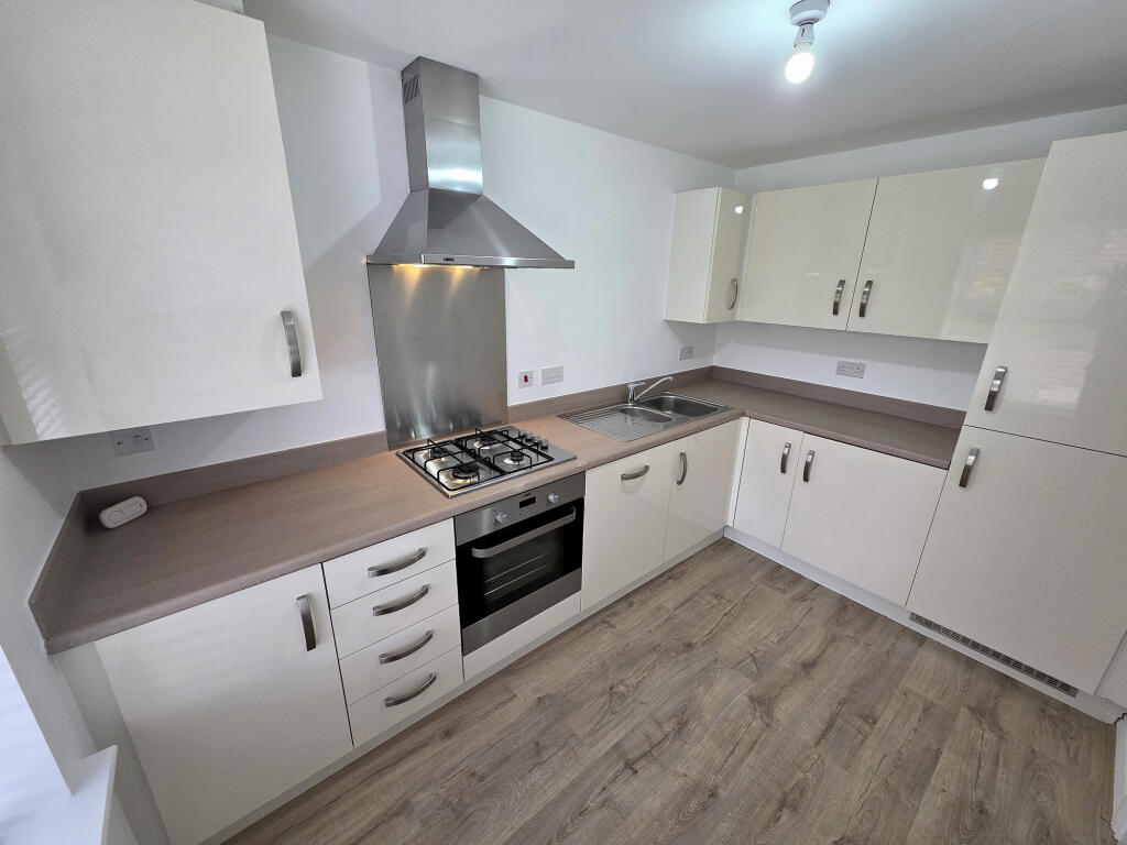 3-bed semi-detached on Saner Drive, Winnington, Northwich, Cheshire, CW8, £250,000