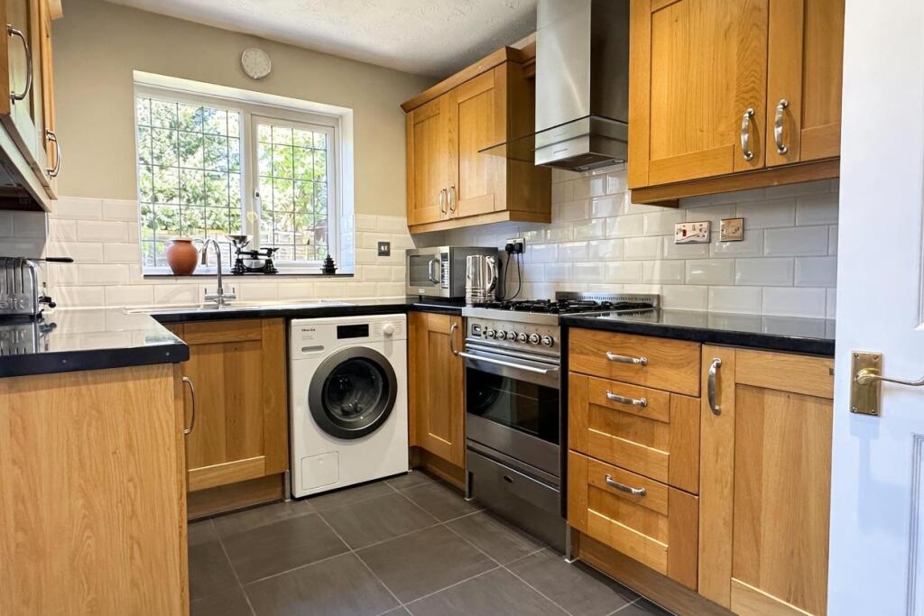 House in Maidstone, Grove Green, Boxley - View 3