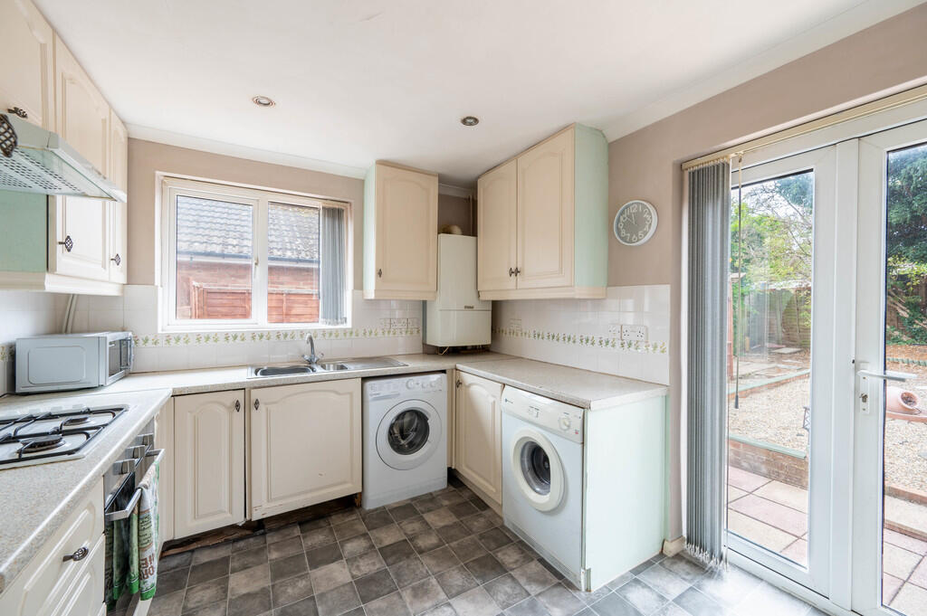 House in East Suffolk, Trimley St Mary - More