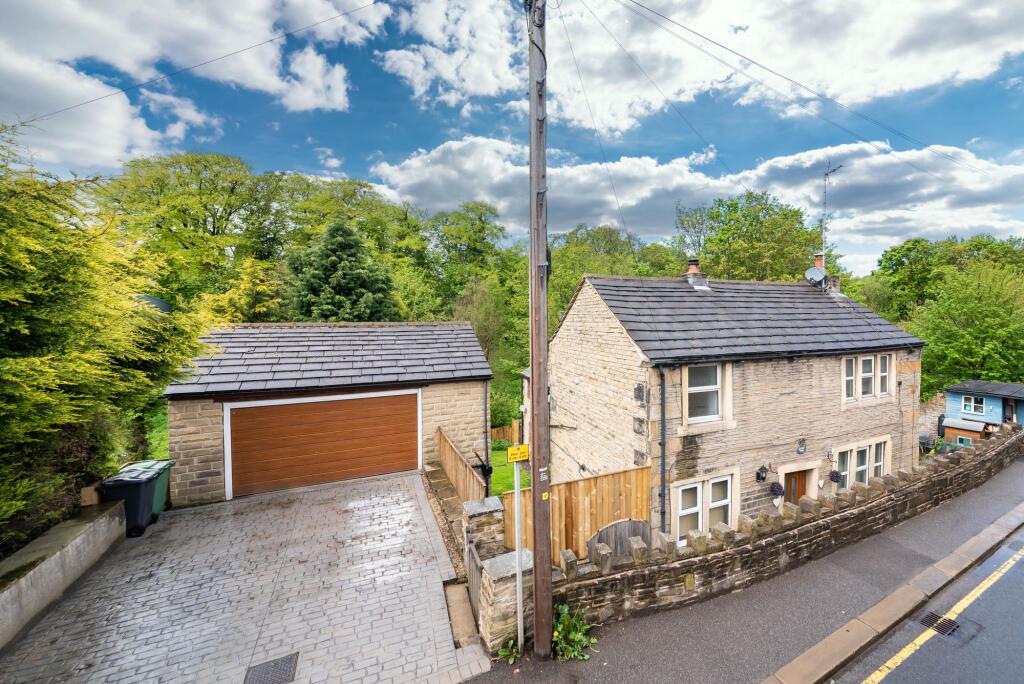 3-bed terraced on Swift Cottage, North Road, Kirkburton, HD8, £360,000