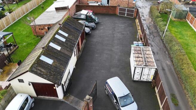 271-273 REAR CARPARK AND GARAGE