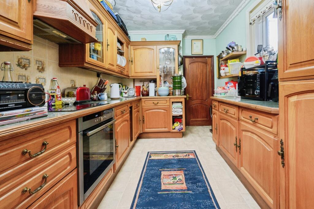 House in Gosport, Hampshire - View 2