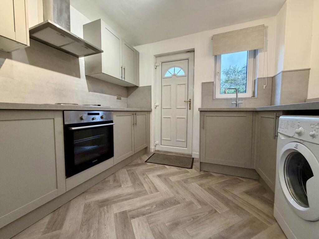 House in Motherwell, North Lanarkshire - View 3