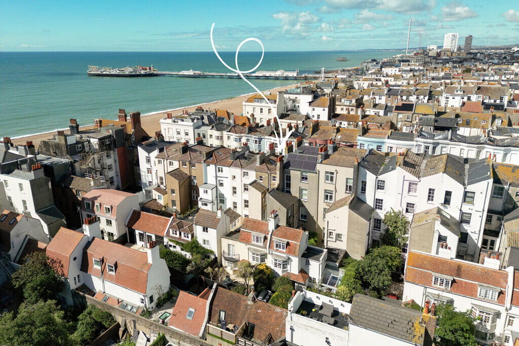 Apartment in Brighton - View 2