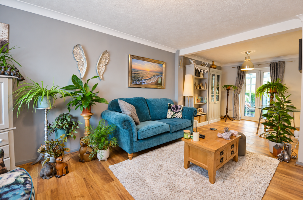 Sunningdale Gardens, Bognor Regis, PO22 9LE photo 2