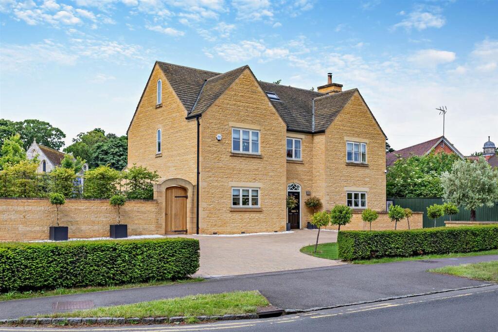 Main image of property: Glapthorn Road, Oundle, Peterborough, PE8
