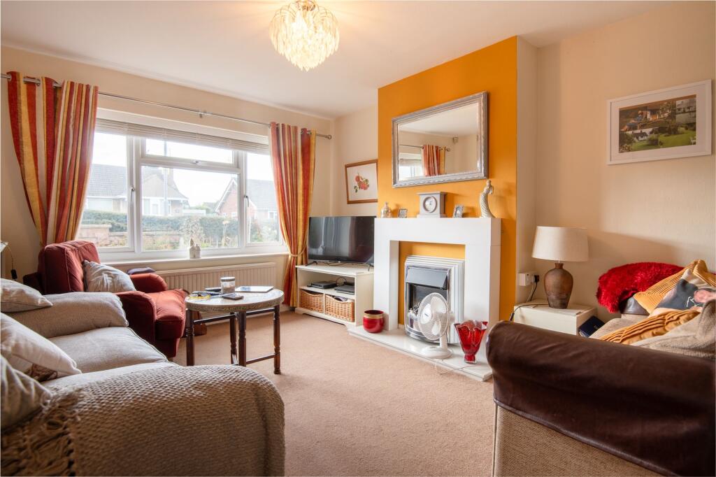 House in Wellingborough, Burrow's Bush - View 2