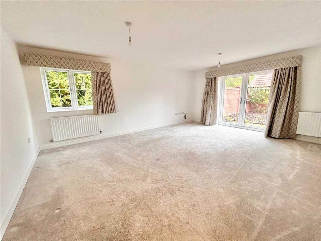 House in Rushcliffe, Keyworth - More
