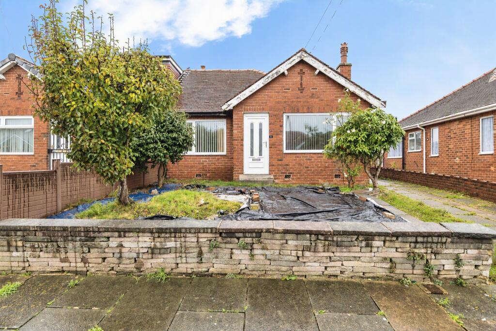 Main image of property: Kelmscott Gardens, Leeds