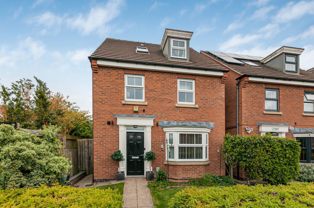Main image of property: Hornscroft Park, Kingswood, Hull, East Riding of Yorkshire, HU7 3GS