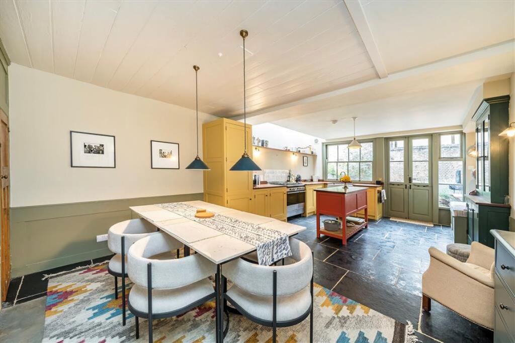 House in London, Greenwich Town Centre, East Greenwich - View 3