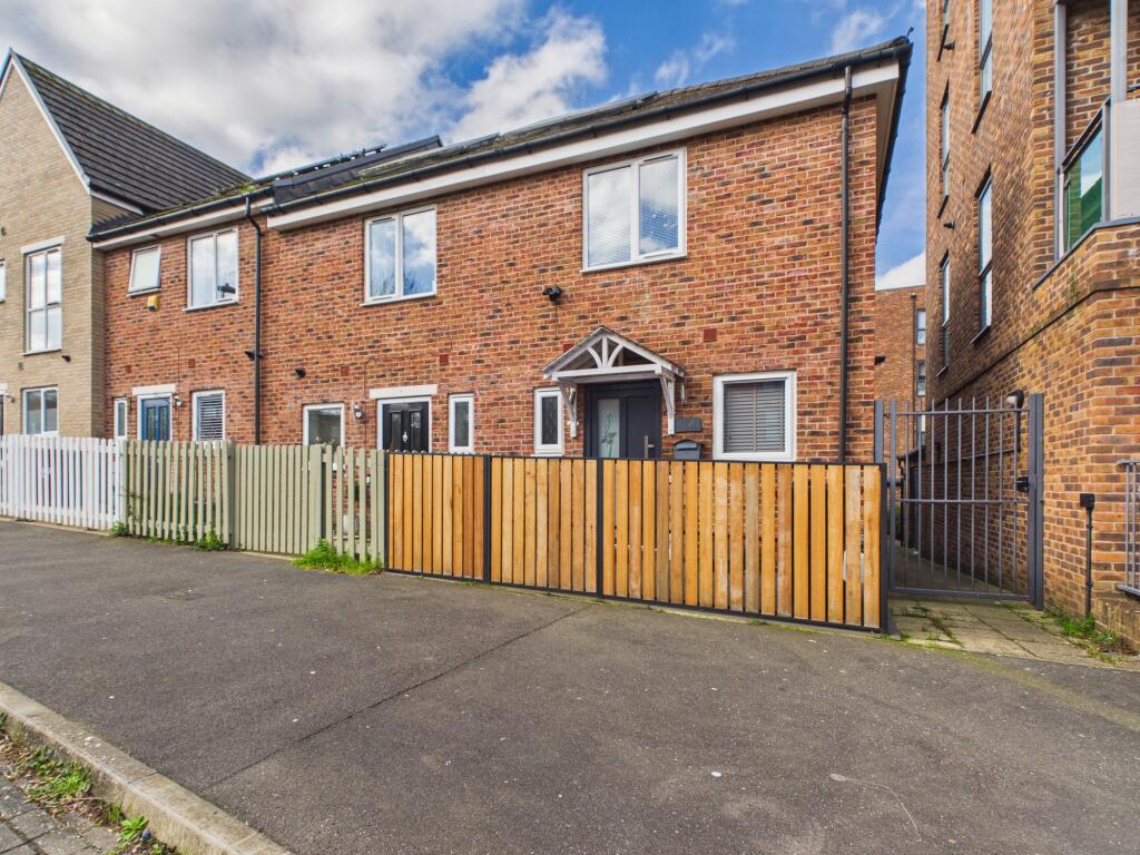 Main image of property: Leven Street, Tilehurst, Reading, RG30