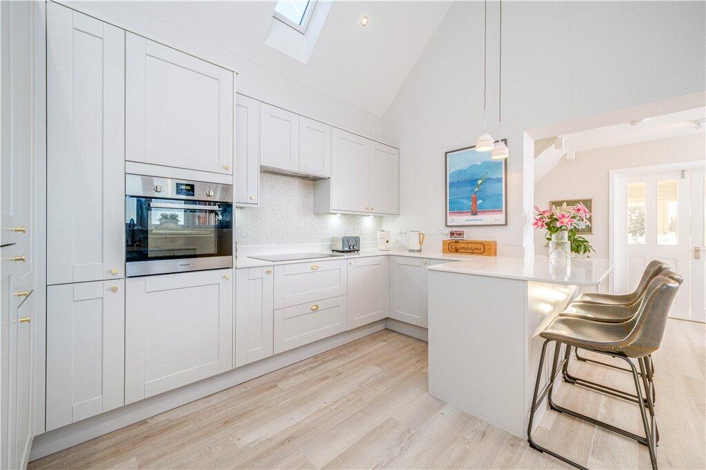 Yeoman Court, Brompton, Northallerton, North Yorkshire, DL6 photo 3