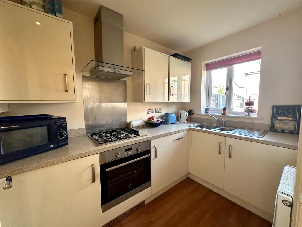House in Dudley - View 2