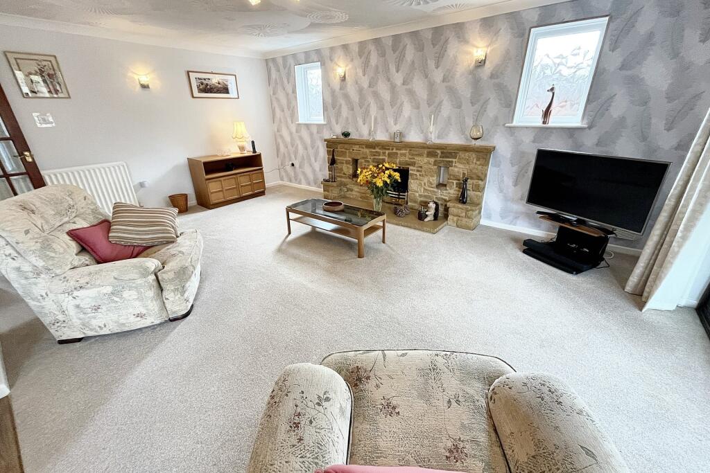 Verwood photo 3