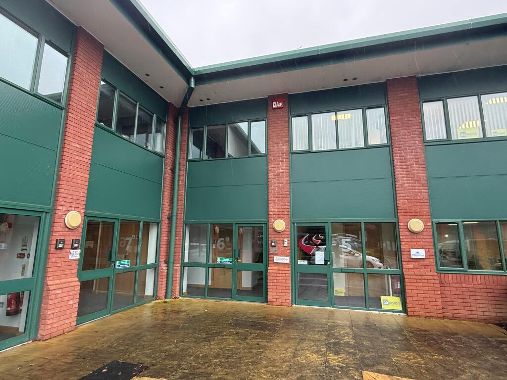 Main image of property: First Floor, Unit 6 Ridgeway Office Park, Bedford Road, Petersfield, GU32 3QF