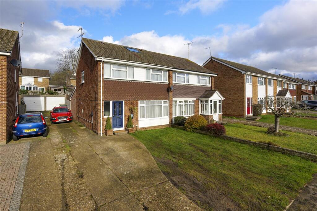 Commodore Road, Vinters Park, Maidstone