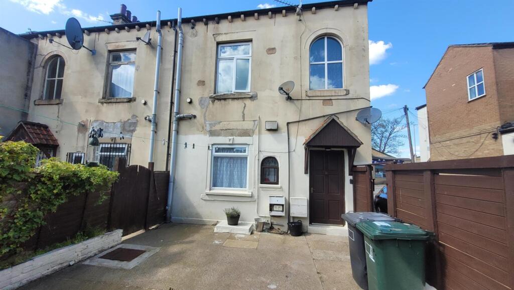 Main image of property: Union Street, Heckmondwike