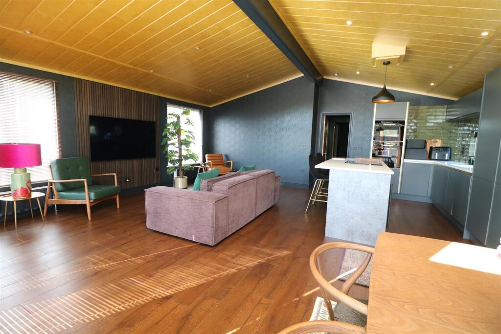 Additional image 8 of The Paddock, Brokerswood