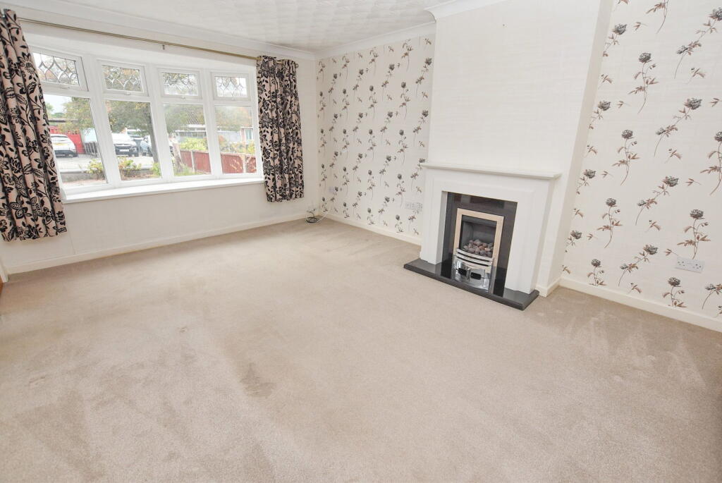 House in Wirral, Liverpool City Region - More