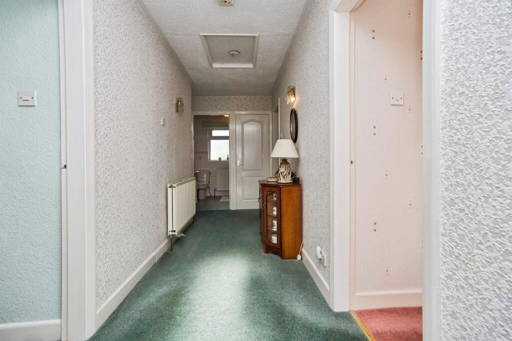 House in Bradford - View 3