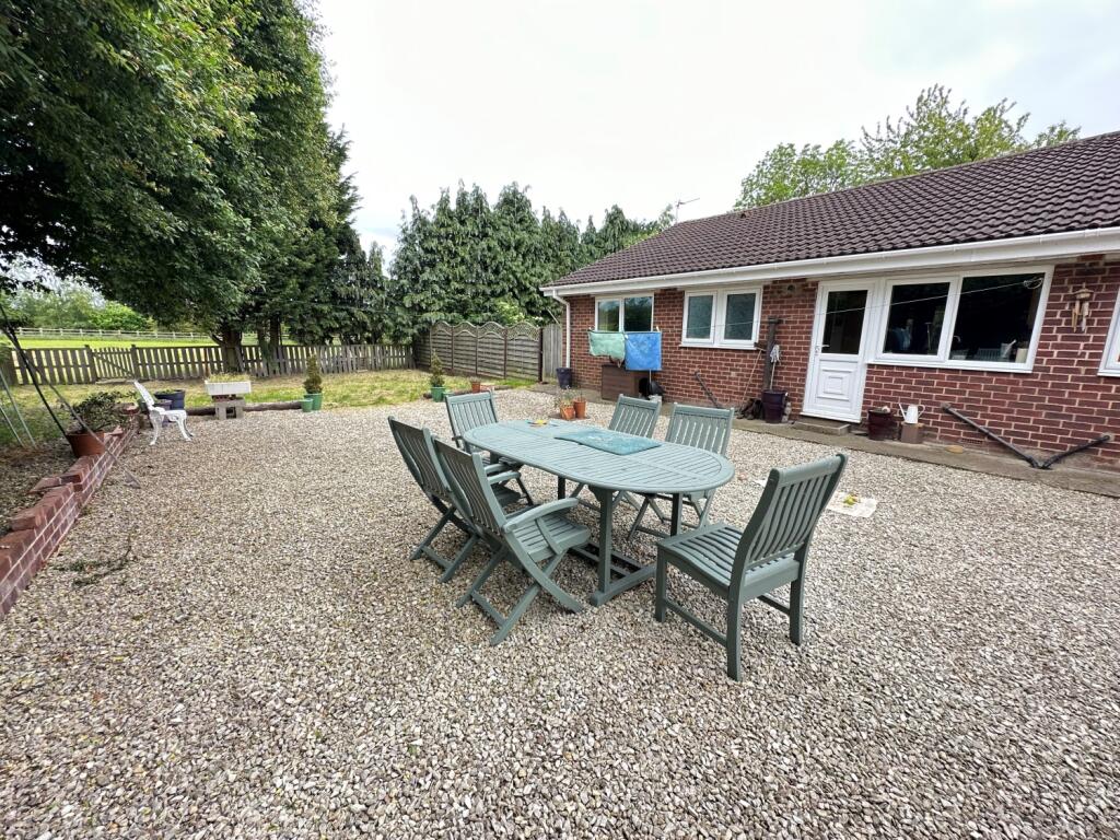 Main image of property: Callumdale Lunnsfield Lane, Fairburn, Knottingley, West Yorkshire, WF11