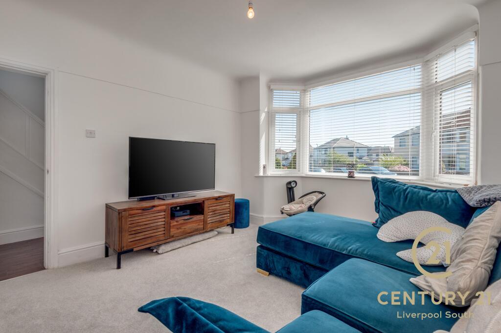 House in Liverpool, Hunts Cross - View 3