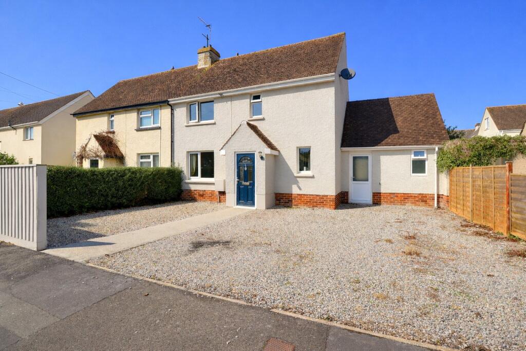 Main image of property: Oaklea Crescent, Fremington, Barnstaple, Devon, EX31