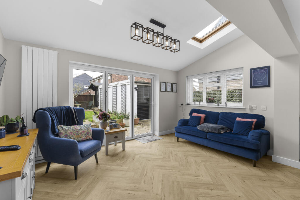Barnston Green, Barnston, Dunmow, Essex, CM6 photo 4