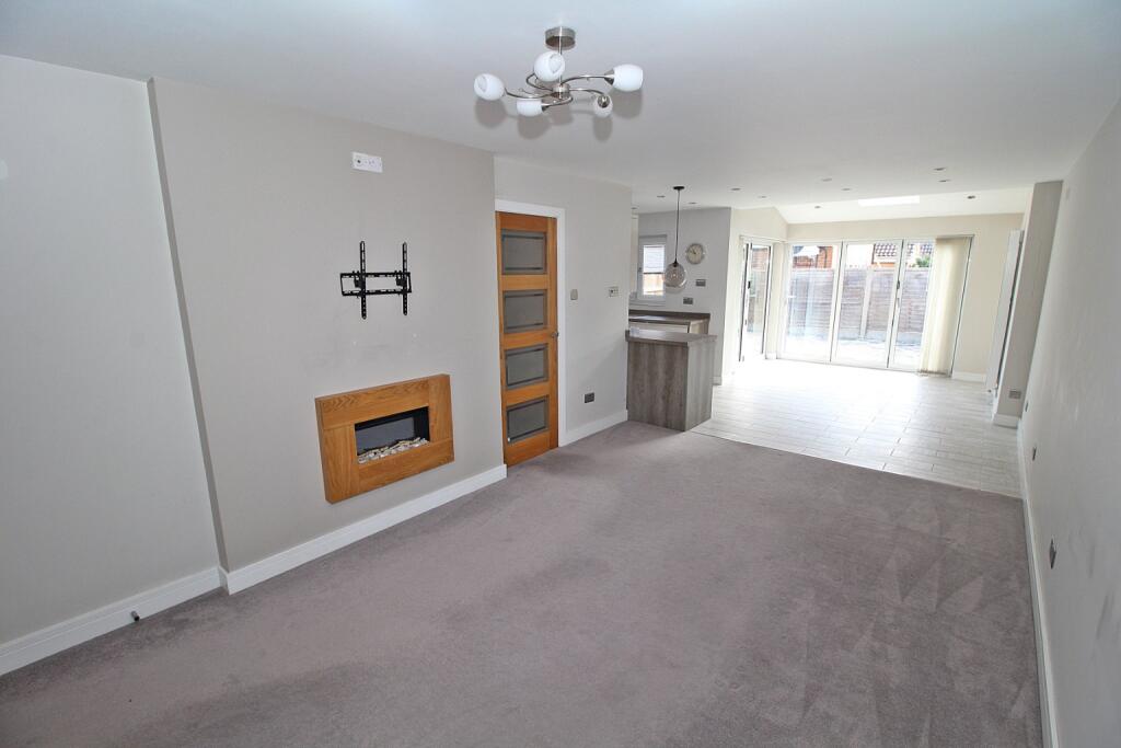 House in Flitwick, Central Bedfordshire - View 5