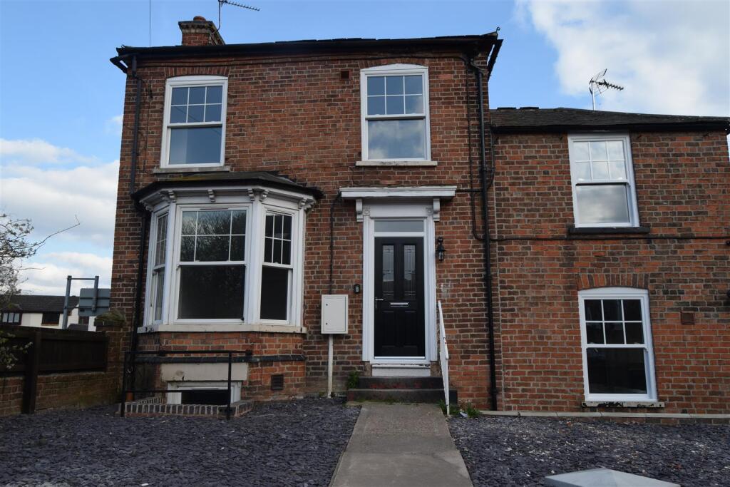 Main image of property: Barnby Gate Newark Nottinghamshire
