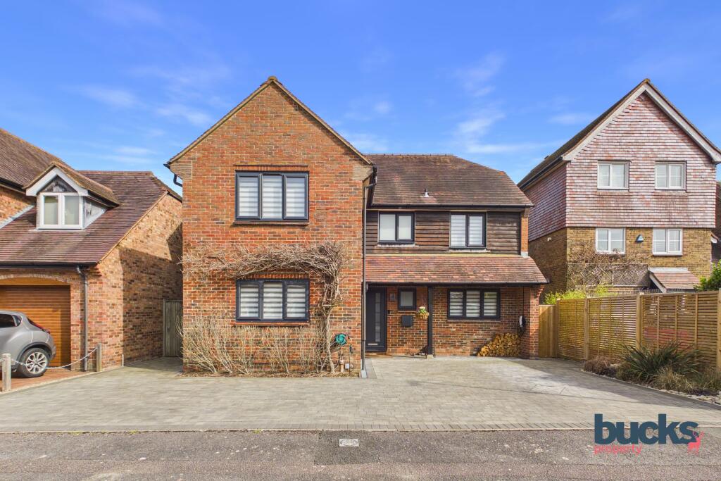 Main image of property: North Quay, Abingdon, OX14