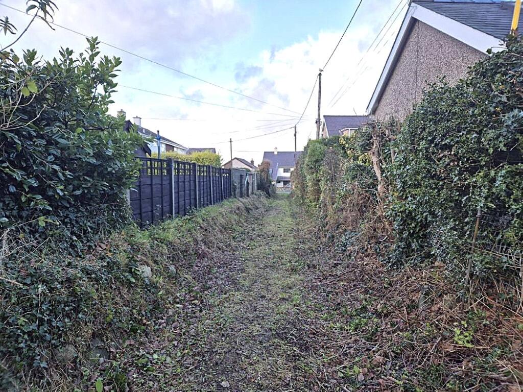 Tyn Rhos, Bethel, Gwynedd, LL55 photo 4