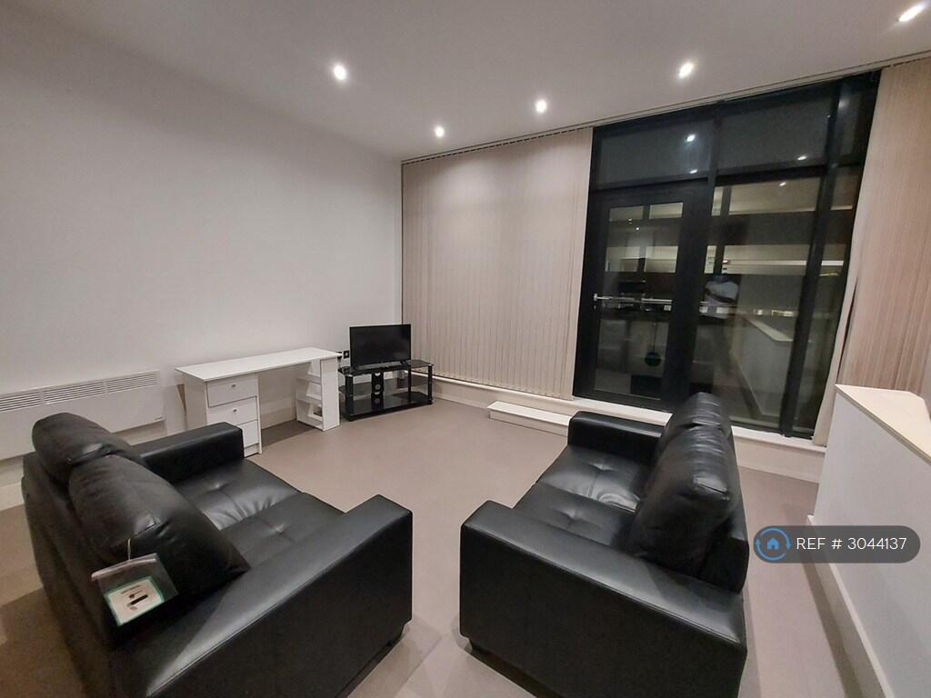 Main image of property: The Axis, Nottingham, NG1