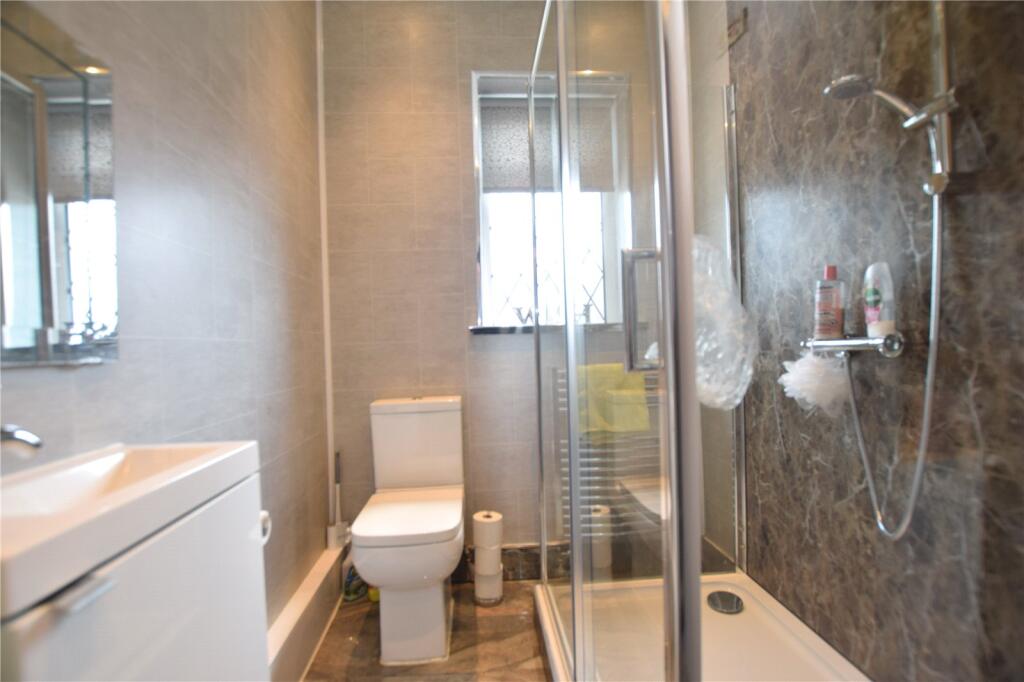 House in Oldham, Chadderton - View 4