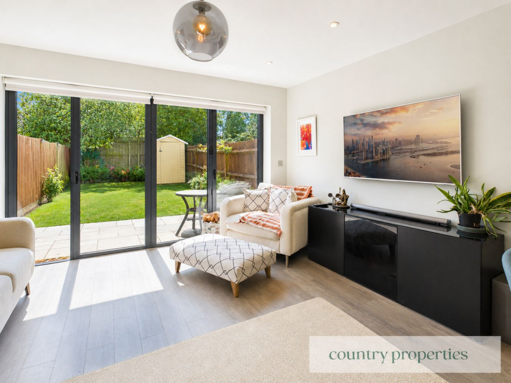 House in St Albans - View 4