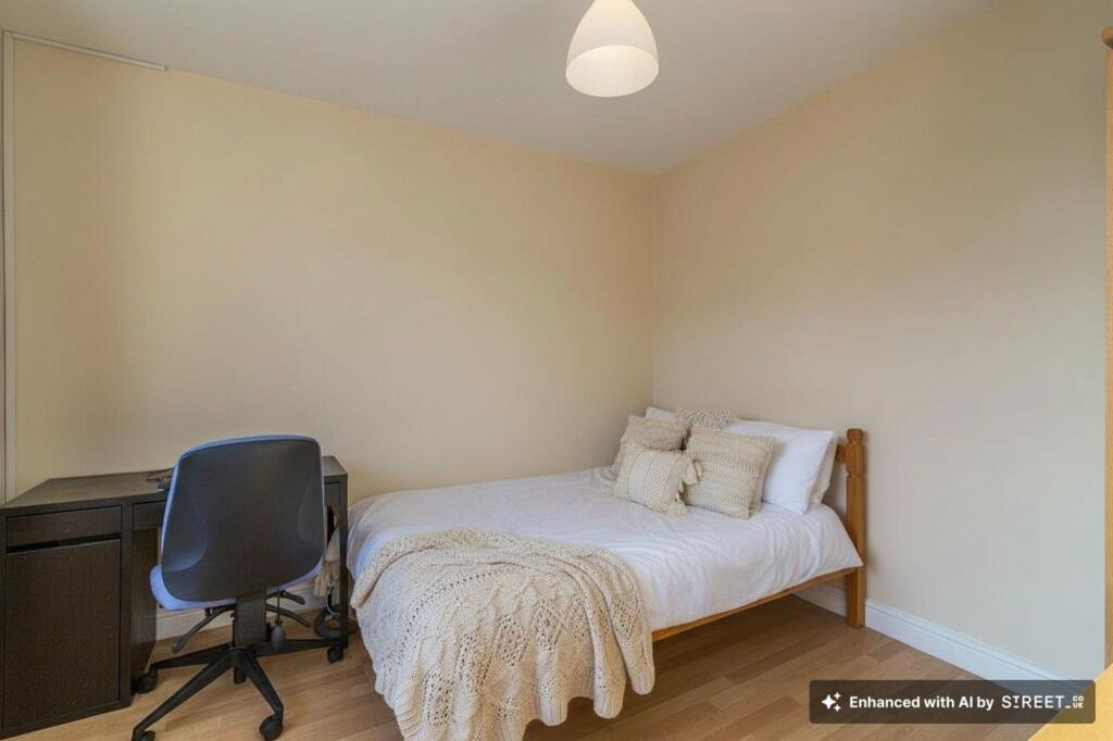 1 bedroom semi-detached house for rent