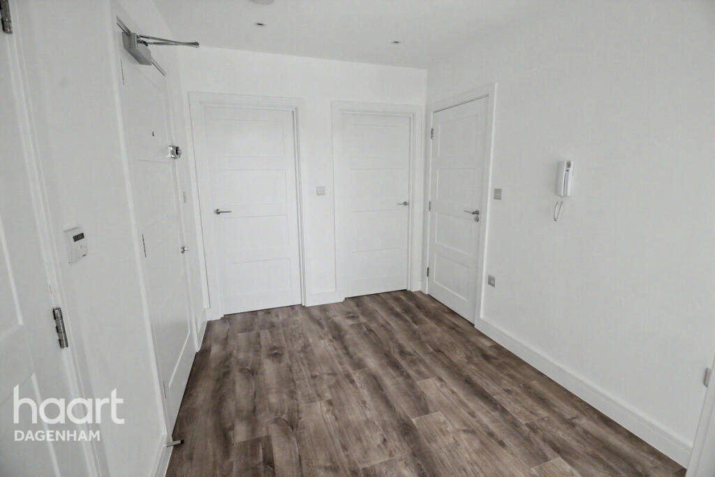 Main image of property: Gale Street, DAGENHAM